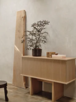 Cassettiera Stilt