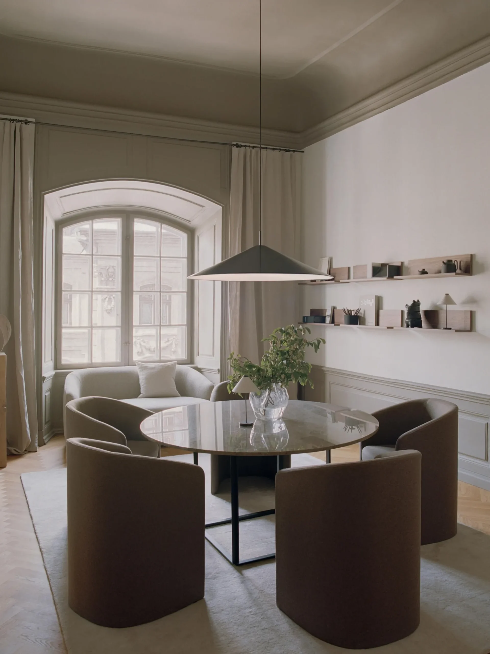 Lampada a sospensione grande con luce regolabile Brolly, Ø 90 cm