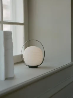 Lampada da tavolo portatile in vetro soffiato con luce regolabile Lantern