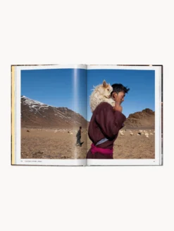 Libro illustrato Steve McCurry. Animals