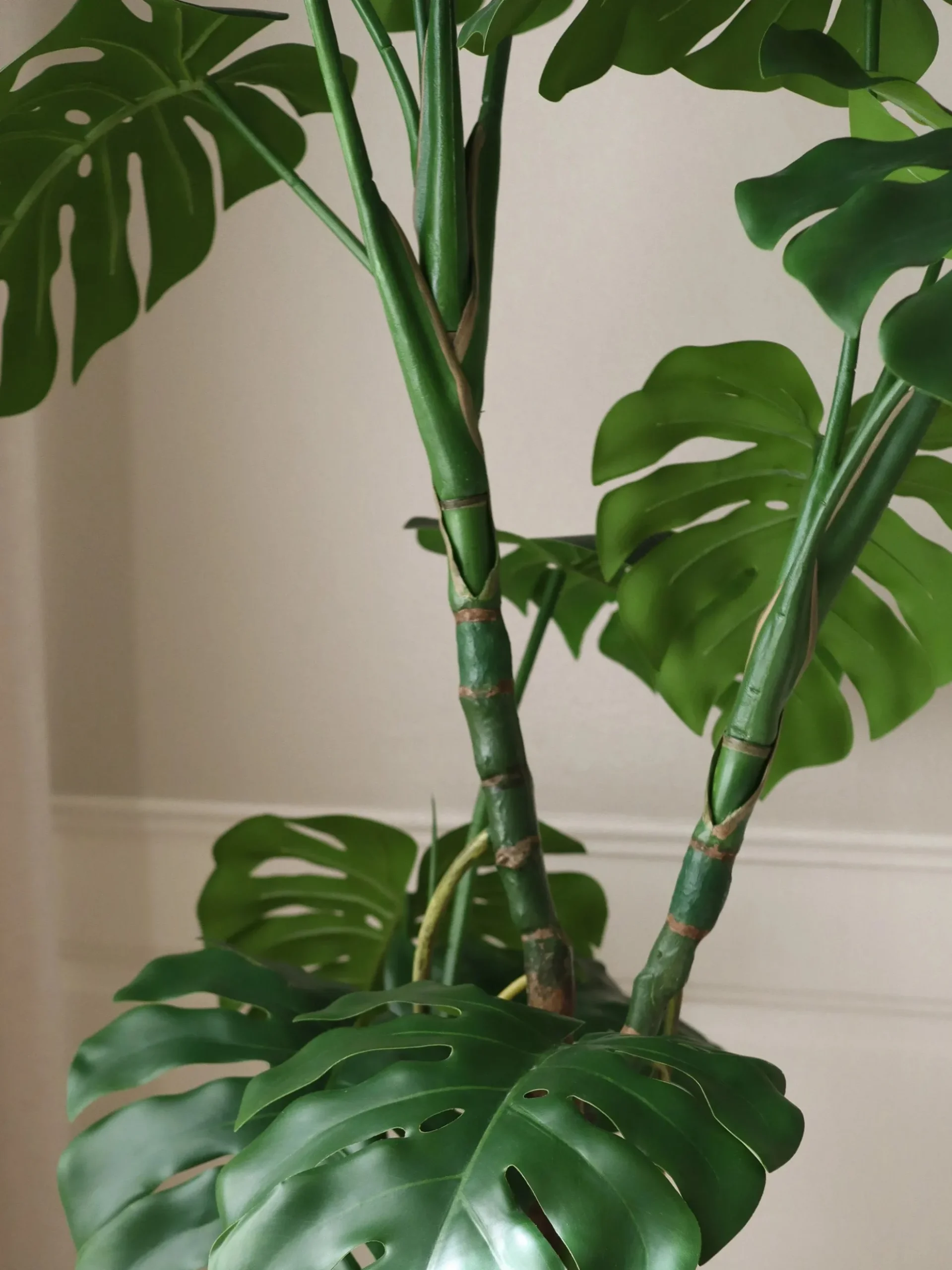Pianta artificiale Monstera