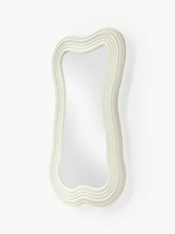 Specchio da parete con cornice ondulata Cosimo