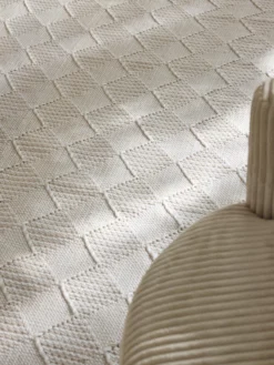 Tappeto da interno-esterno con struttura in rilievo Barcelona