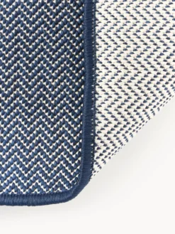 Tappeto reversibile da interno-esterno con motivo zigzag Cort