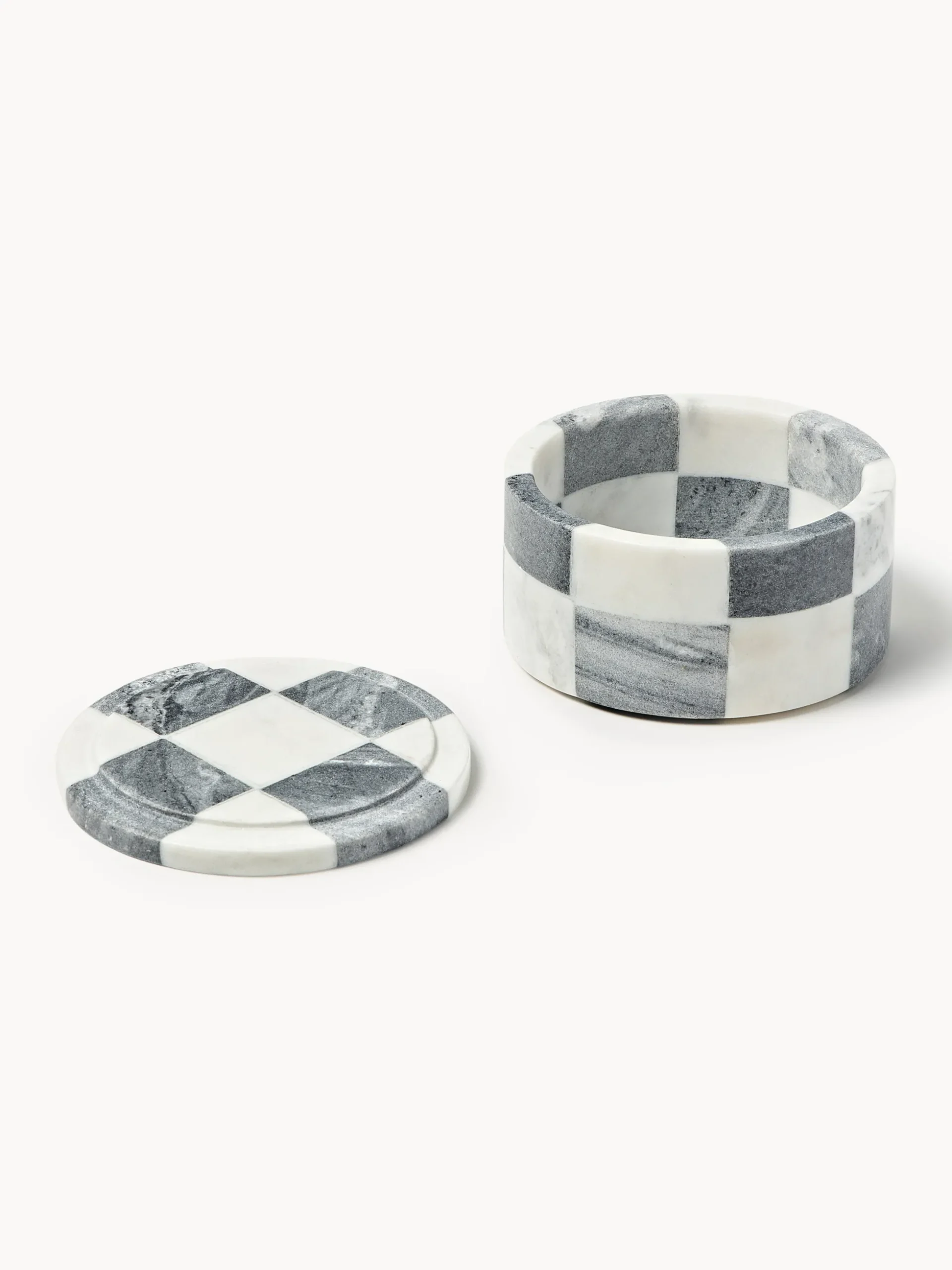 Westwing | Crosby Studios, Portagioie in marmo con coperchio Carreaux