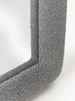 Westwing | Crosby Studios, Specchio da parete con cornice in bouclé Glace
